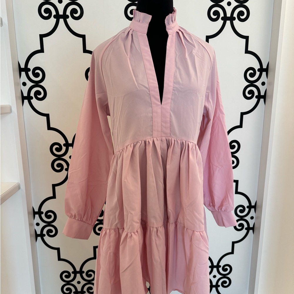Super cute pale pink dress! Would be great with leggings in boots.